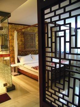Lucky 5 Million Express Hotel Yuxi Kunming Exteriör bild